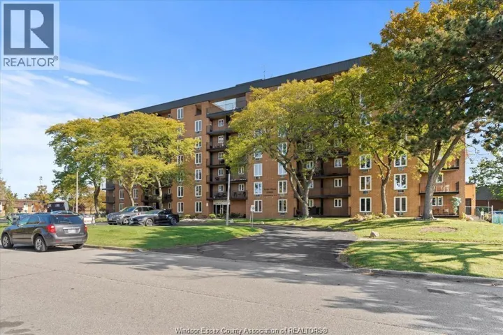 6574 THORNBERRY CRESCENT Unit# 182, Windsor, Ontario N8T2X2