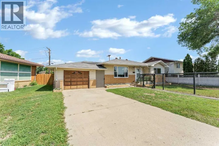 2711 Dunmore Road SE, Medicine Hat, Alberta T1A2A6