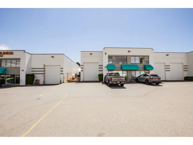 13 13478 78 AVENUE, Surrey, British Columbia V3W8J6