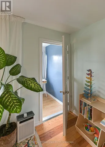 780