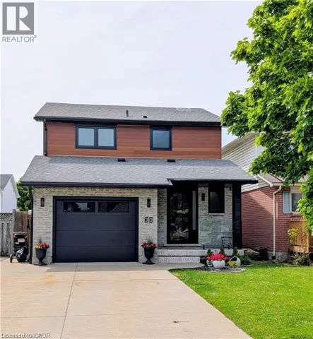30 BUCHANAN Crescent, Thorold, Ontario L2V4M5