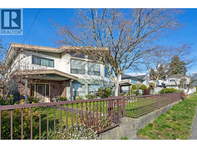 5825 CLINTON STREET, Burnaby, British Columbia V5J2M4