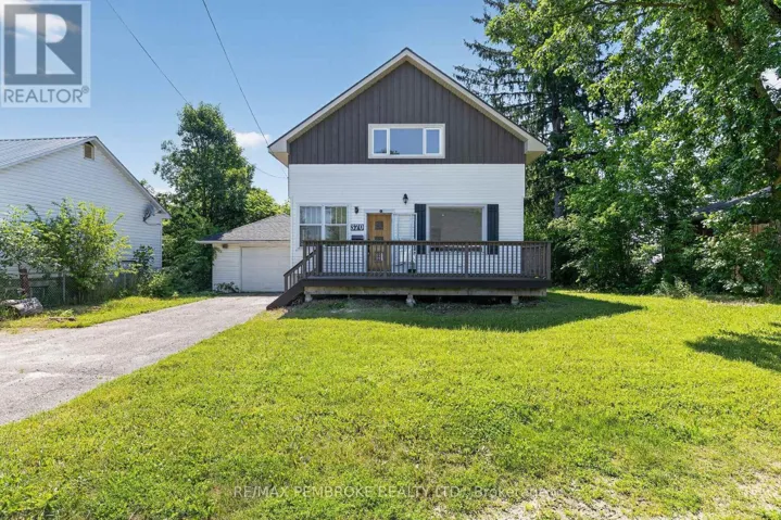 370 CARMODY STREET, Pembroke, Ontario K8A4G2