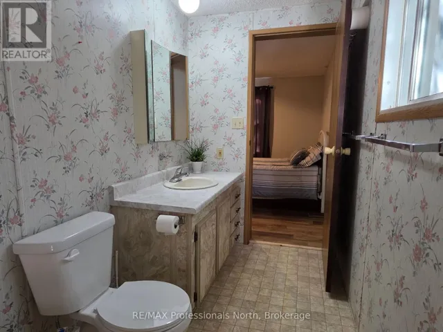 780