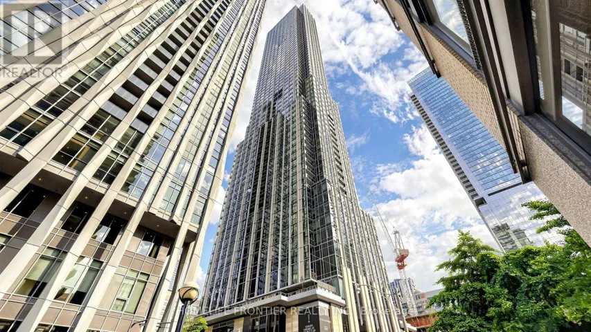 LPH6401 - 11 YORKVILLE AVENUE, Toronto (Annex), Ontario M4W0B7