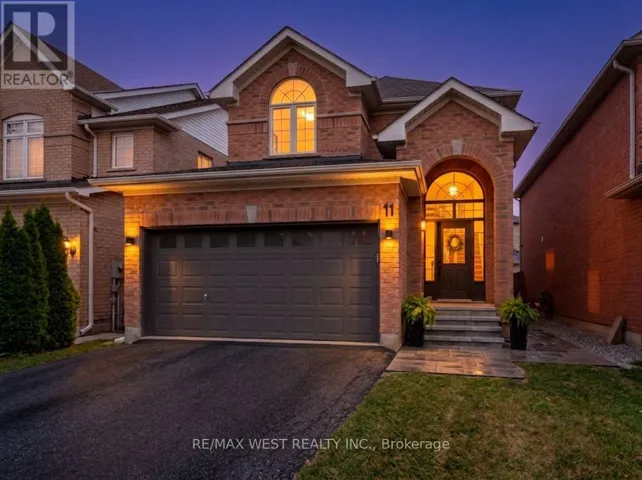 11 BEEHIVE DRIVE, Caledon (Bolton North), Ontario L7E2V4