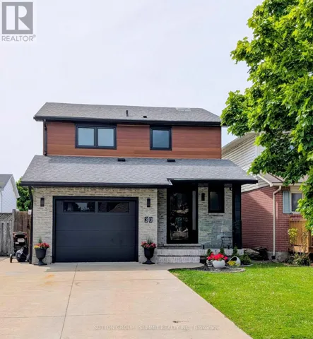 30 BUCHANAN CRESCENT, Thorold (Confederation Heights), Ontario L2V4M5