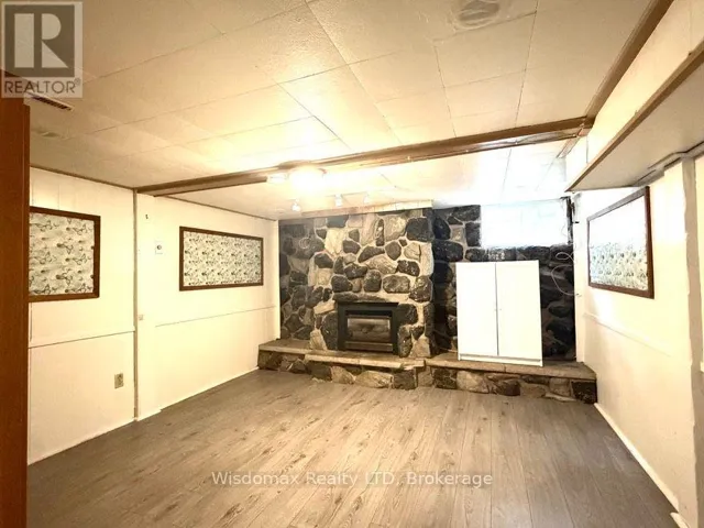 BASEBENT - 33 ADELENE CRESCENT, St. Catharines (Glendale/Glenridge), Ontario L2T3C6