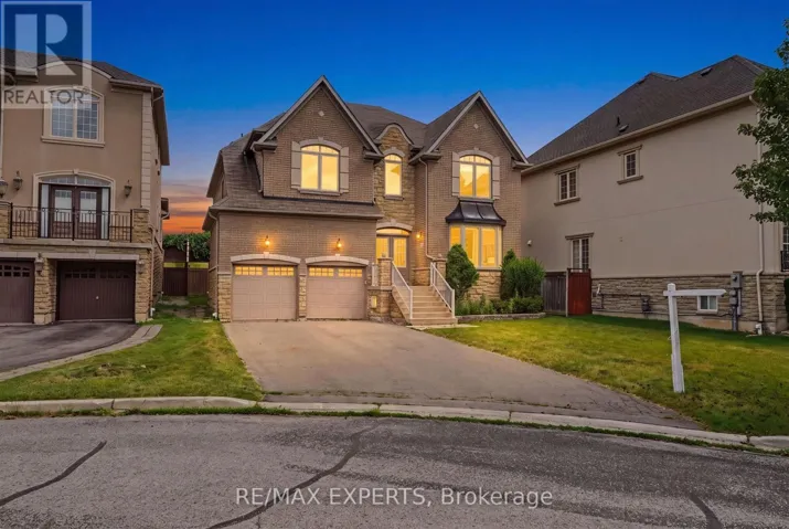 12 SWEET VALERIE COURT, Vaughan (Patterson), Ontario L6A0C6