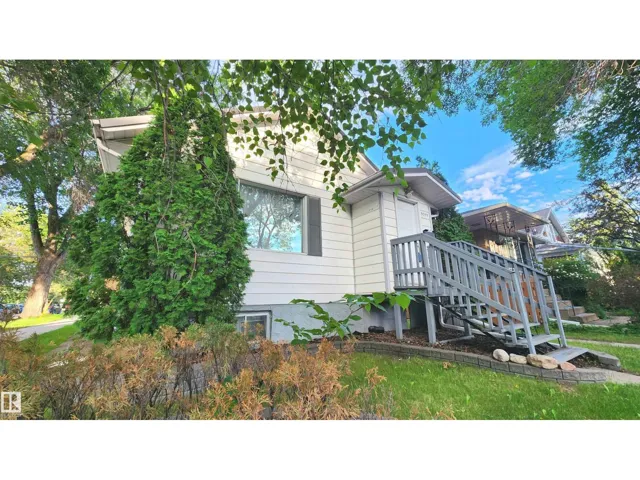 9359 92 ST NW, Edmonton, Alberta T6C3R8