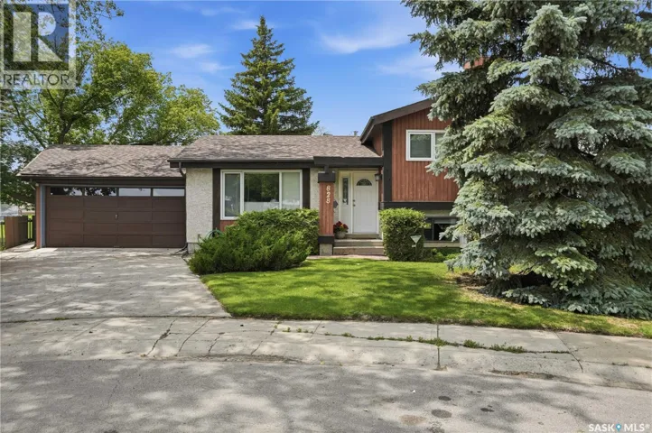 828 Seymour CRESCENT N, Regina, Saskatchewan S4X2G4