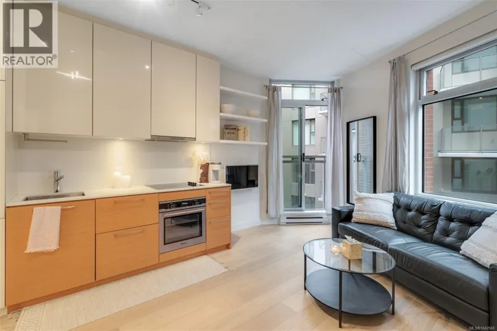 102 456 Pandora Ave, Victoria, British Columbia V8W0E3