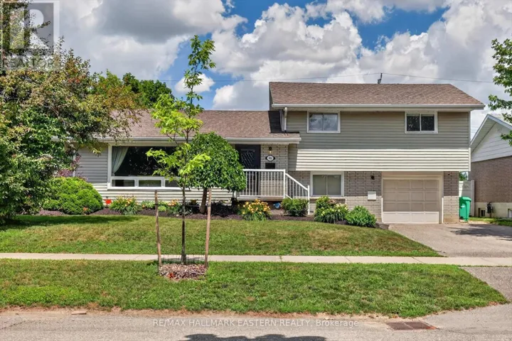 894 KAWARTHA DRIVE, Peterborough (Monaghan Ward 2), Ontario K9J6L3