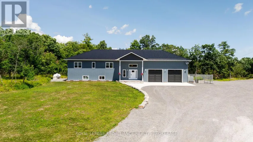 210 TROY LAKE ROAD, Rideau Lakes, Ontario K0G1E0