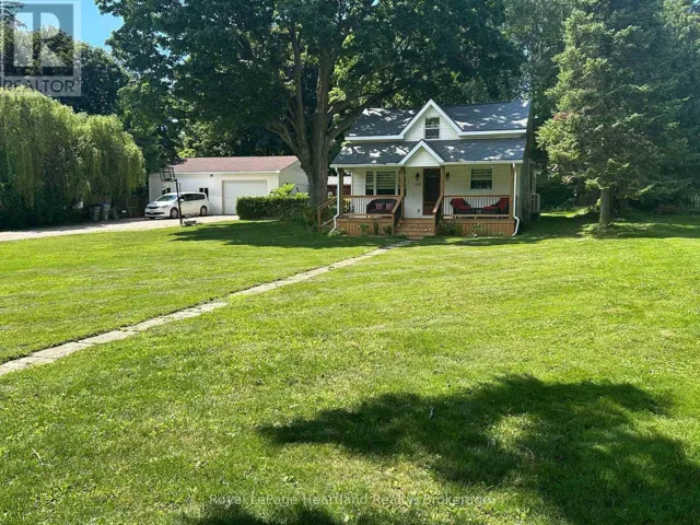 118 ISAAC STREET, Central Huron (Clinton), Ontario N0M1L0