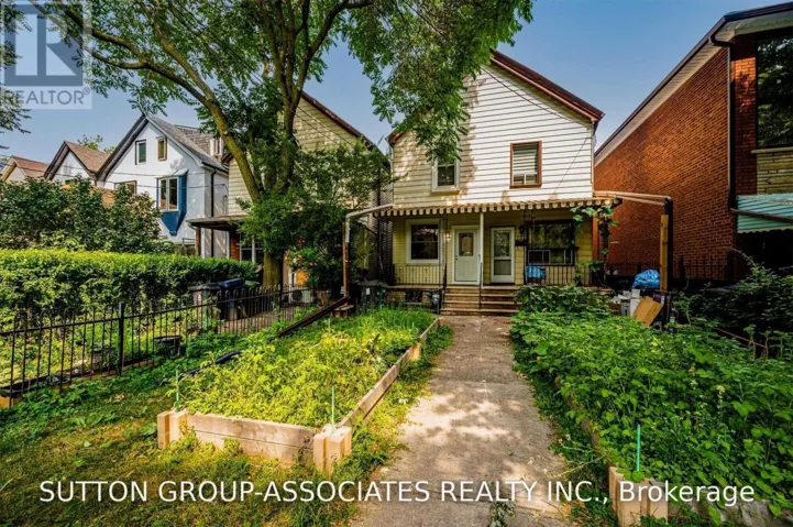 739 MANNING AVENUE, Toronto (Annex), Ontario M6G2W5