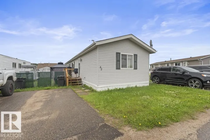 52 4405 50 AV, Cold Lake, Alberta T9M1Z4