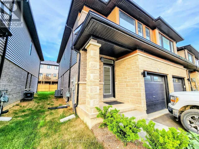76 JUNE CALLWOOD WAY, Brantford, Ontario N3T0V2