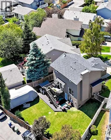 21 Shawbrooke Bay SW, Calgary, Alberta T2Y3A1