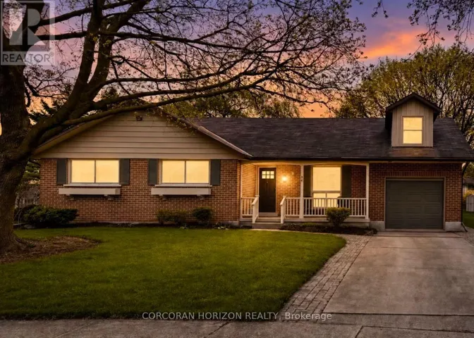 34 YULE PLACE, Kitchener, Ontario N2B2J8