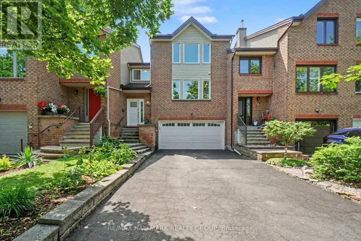 48 DUNBARTON COURT, Ottawa, Ontario K1K4L4