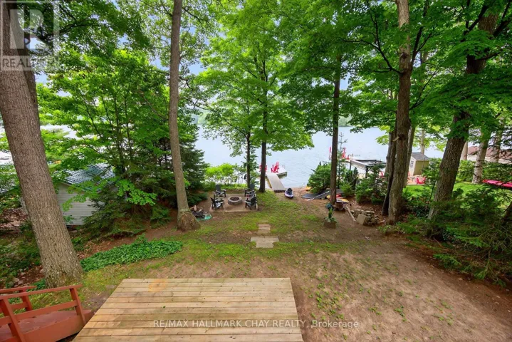 176 FARLAIN LAKE ROAD E, Tiny, Ontario L9M0B5