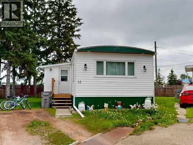 12, 4822 58 Street, Stettler, Alberta T4K1B6