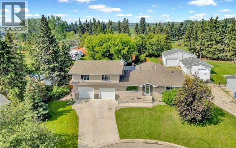 125 13 Avenue, Carstairs, Alberta T0M0N0