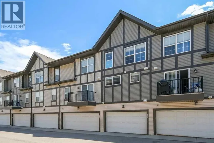 159 New Brighton Villas SE, Calgary, Alberta T2Z0T6