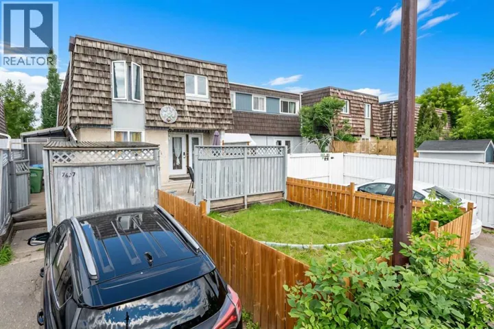 7627 24A Street SE, Calgary, Alberta T2C0Z8