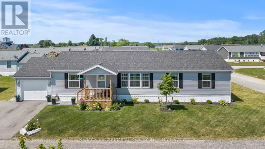 13 HICKORY HOLLOW, Haldimand (Nanticoke), Ontario N0A1L0