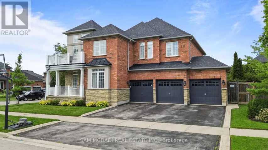 29 DELROSA WAY, Hamilton (Stoney Creek), Ontario L8E6E5