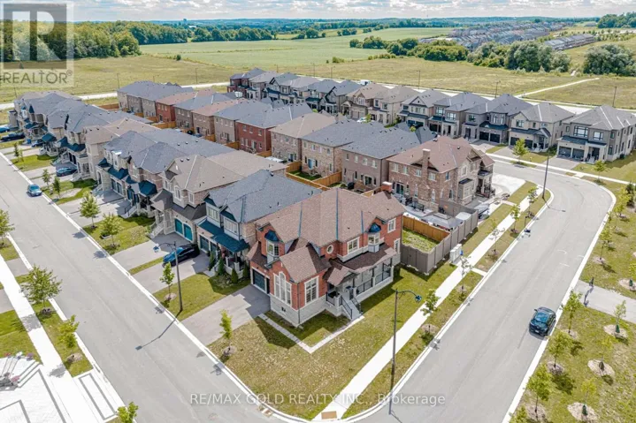 53 BETTY MAY CRESCENT, East Gwillimbury (Queensville), Ontario L9N1S2