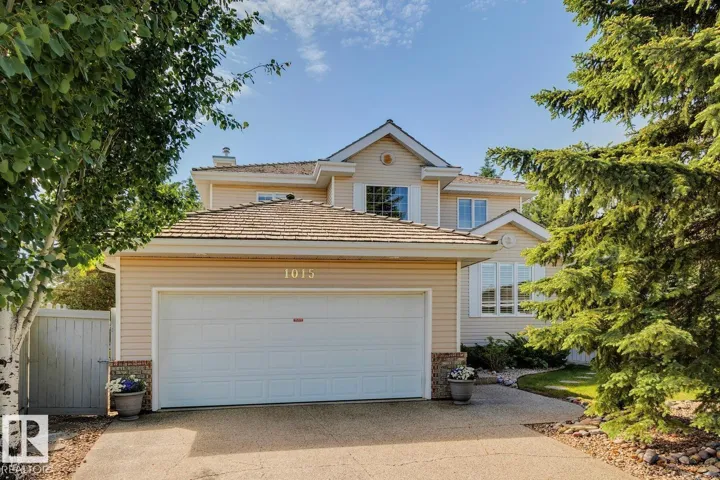 1015 CARTER CREST RD NW, Edmonton, Alberta T6R2K1