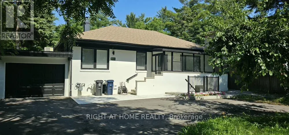 61 GLADYS ROAD, Toronto (Highland Creek), Ontario M1C1C7