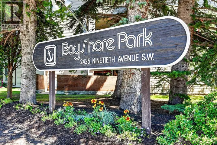 118, 2425 90 Avenue SW, Calgary, Alberta T2V4X8