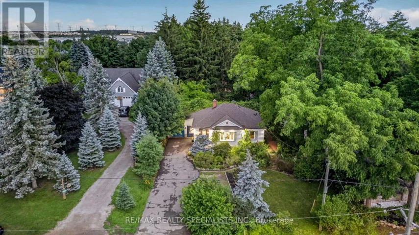 7596 CREDITVIEW ROAD, Brampton (Bram West), Ontario L6Y0G5