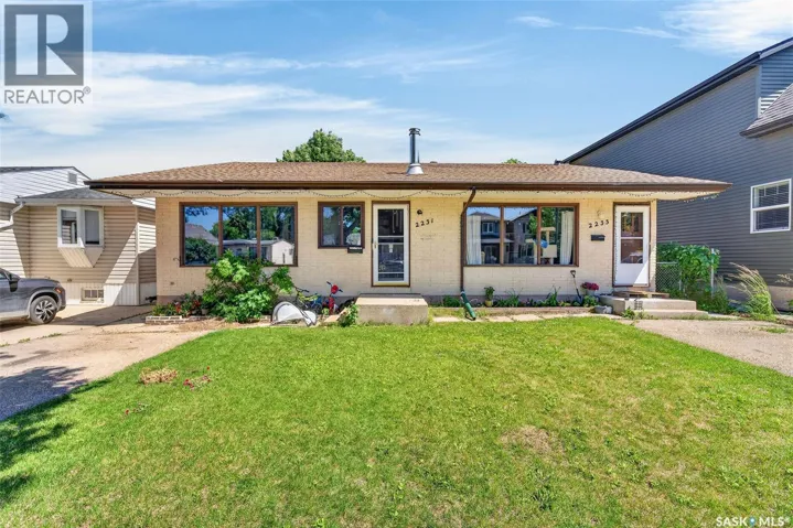 2231-2233 St Andrews AVENUE, Saskatoon, Saskatchewan S7M0M4