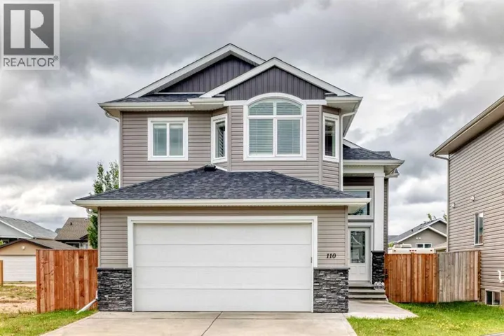 110 Cedar Square, Blackfalds, Alberta T4M0B4