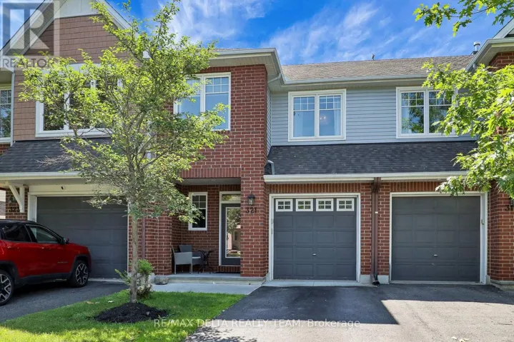 321 WIDGEON WAY, Ottawa, Ontario K1T0G1