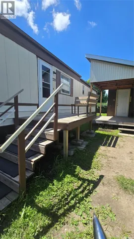 720 Beharrel STREET, Oxbow, Saskatchewan S0C2B0