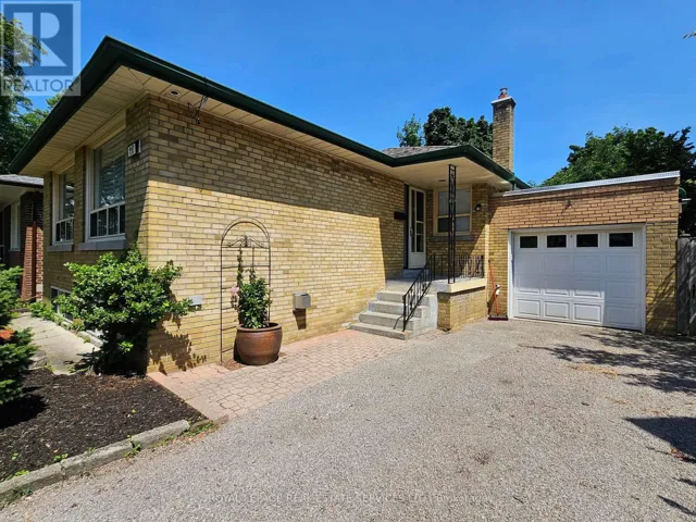 117 WESTROSE AVENUE, Toronto (Kingsway South), Ontario M8X2A5