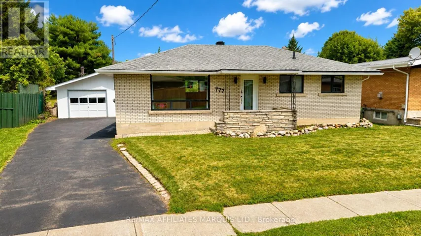 777 SANDFIELD CRESCENT, Cornwall, Ontario K6H5C4