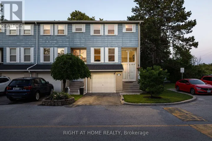 1994 JOHN ST STREET, Markham (Bayview Fairway-Bayview Country Club Estates), Ontario L3T1Z1