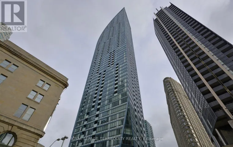 1004 - 8 THE ESPLANADE, Toronto (Waterfront Communities), Ontario M5E0A6