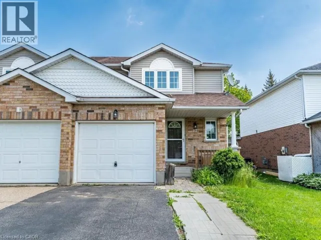 12 HACKBERRY Street, Kitchener, Ontario N2E3R2