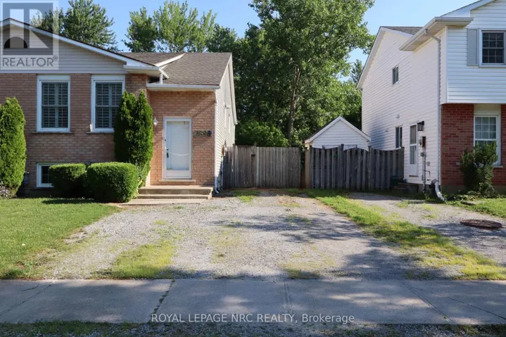 7689 TRACKVIEW STREET, Niagara Falls (Ascot), Ontario L2H2Z6