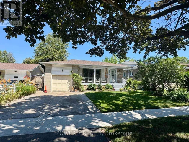 23 DONNACONA CRESCENT, Toronto (West Hill), Ontario M1E3P8