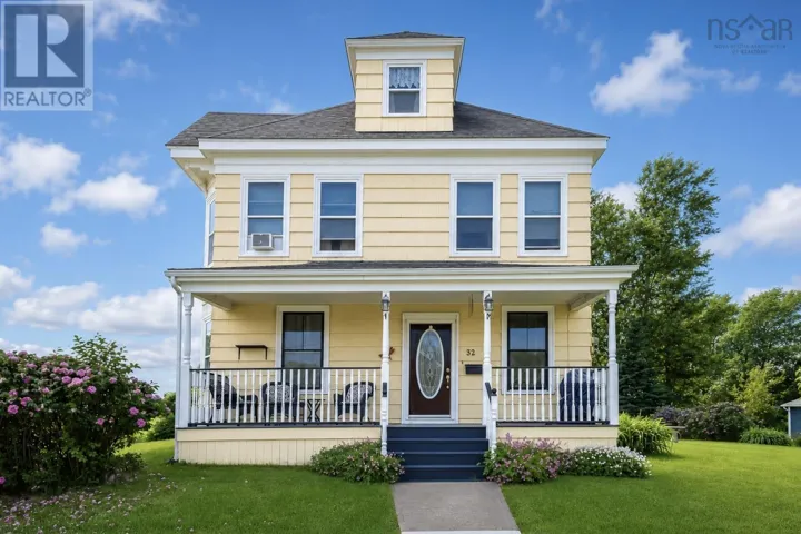 32 Fraser Avenue, Sydney Mines, Nova Scotia B1V2B7