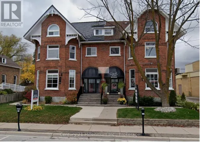 222 STE MARIE STREET, Collingwood, Ontario L9Y3K5